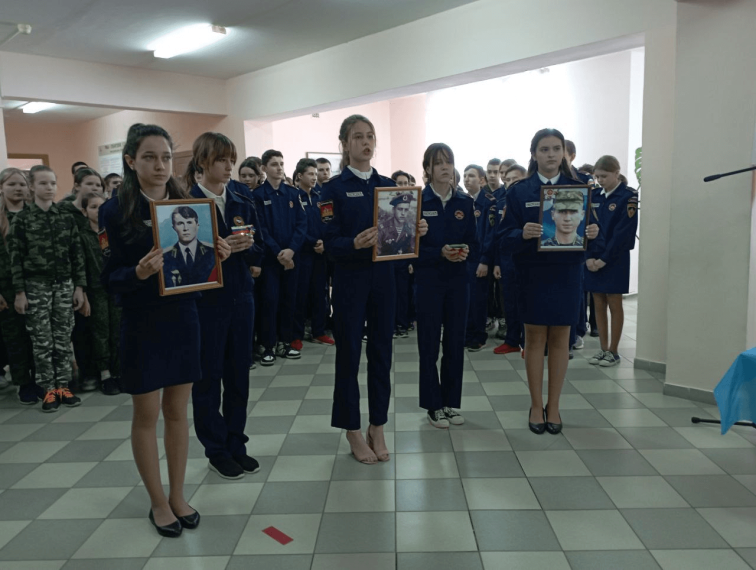 «Парта Героя».