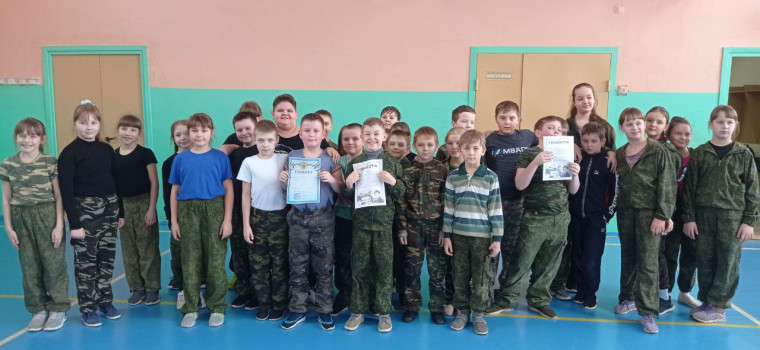 «Будем служить в армии».