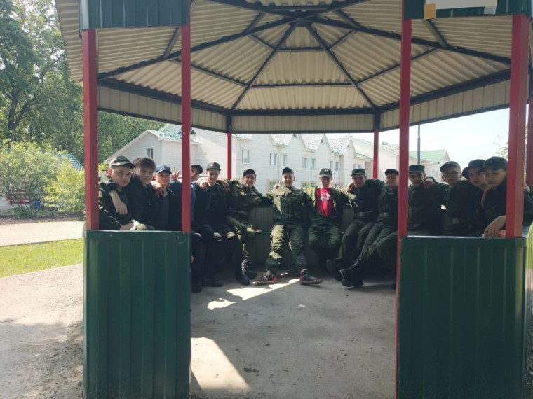 Наши ребята приняли участие учебно-полевых сборах.
