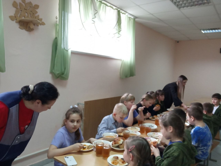 РОДИТЕЛЬСКИЙ КОНТРОЛЬ ЗА ОРГАНИЗАЦИЕЙ ПИТАНИЯ В ШКОЛЕ.