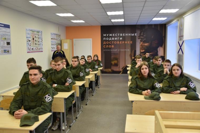 Вторая смена обучения в Муниципальном филиале Центра развития военно-спортивной подготовки и патриотического воспитания «ВОИН».